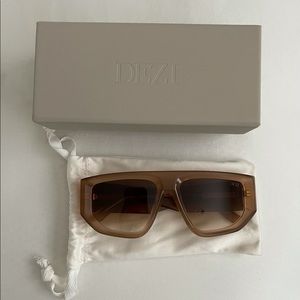 Dezi | Backtrack Sunglasses